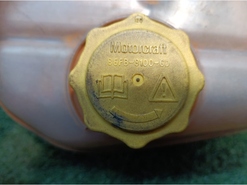 Recambio de deposito expansion para ford fiesta (cbk) referencia OEM IAM 86FB8100GD 86FB8100GD 86FB8100