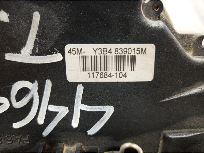 Recambio de cerradura puerta trasera izquierda para seat leon (1m1) sport referencia OEM IAM 117684104 117684104 117684104