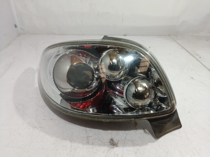 Recambio de piloto trasero izquierdo para peugeot 206 berlina e-music referencia OEM IAM 6350S0  