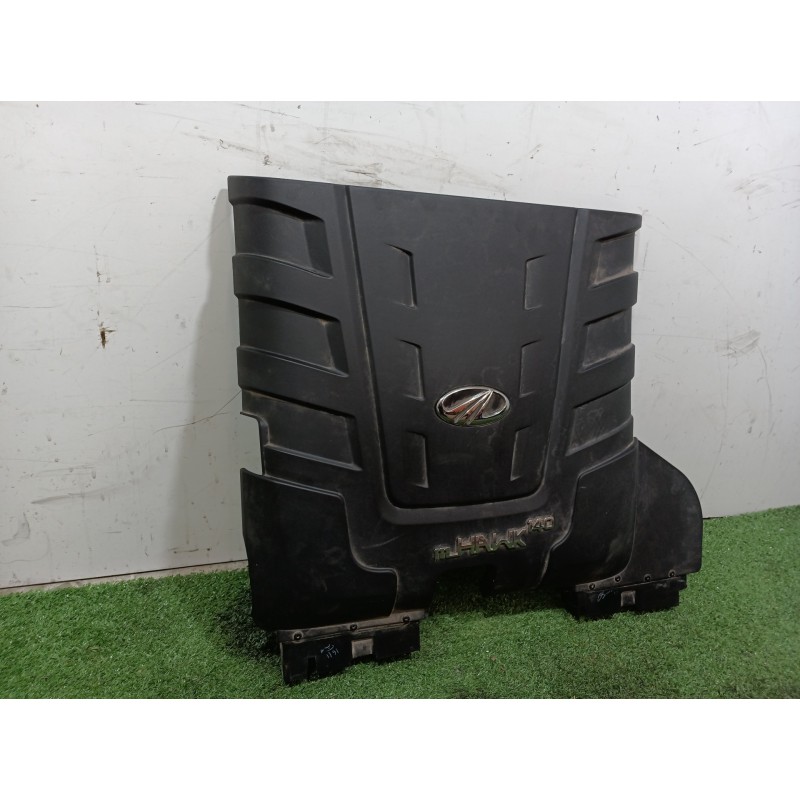 Recambio de tapa motor para mahindra xuv 500 xuv 500 fwd w6 referencia OEM IAM 0304AAM01160N 0304AAM01160 24012017019