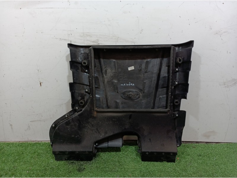 Recambio de tapa motor para mahindra xuv 500 xuv 500 fwd w6 referencia OEM IAM 0304AAM01160N 0304AAM01160 24012017019