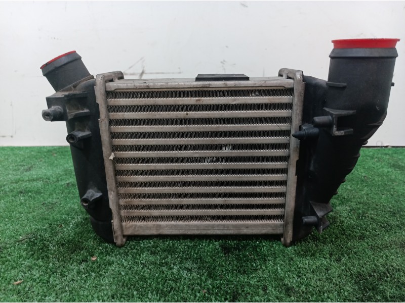 Recambio de intercooler para audi a4 avant (8e) 2.5 tdi (120kw) referencia OEM IAM 8E0145806 8E0145806 8E0145806