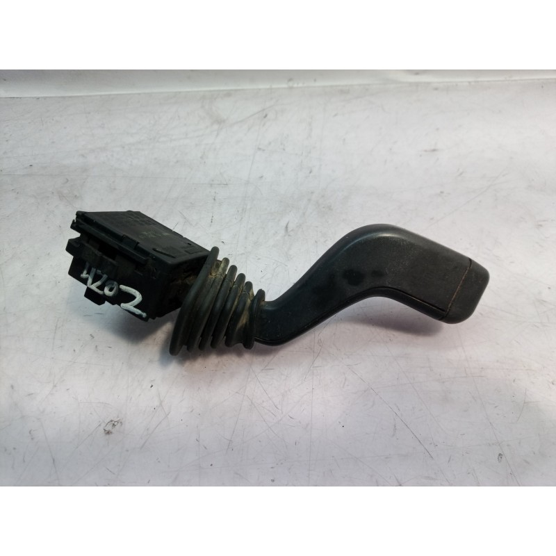 Recambio de mando intermitentes para opel combo (corsa c) cargo referencia OEM IAM 09185413 09185413 09185413