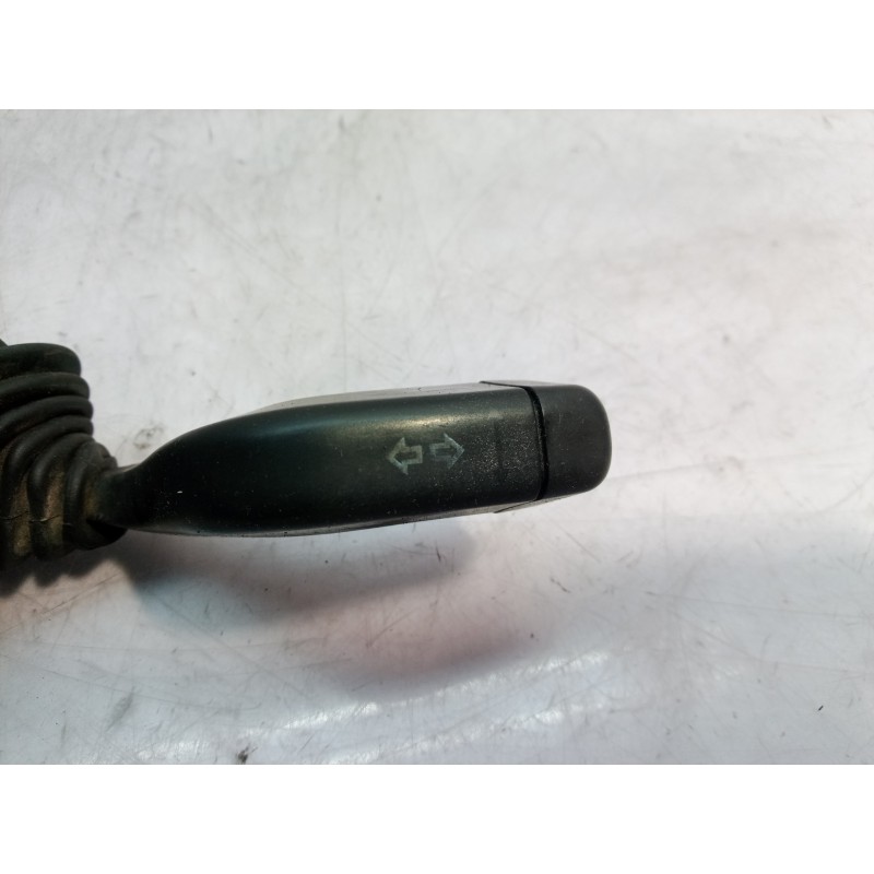 Recambio de mando intermitentes para opel combo (corsa c) cargo referencia OEM IAM 09185413 09185413 09185413