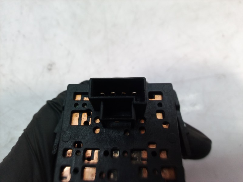 Recambio de mando intermitentes para opel combo (corsa c) cargo referencia OEM IAM 09185413 09185413 09185413