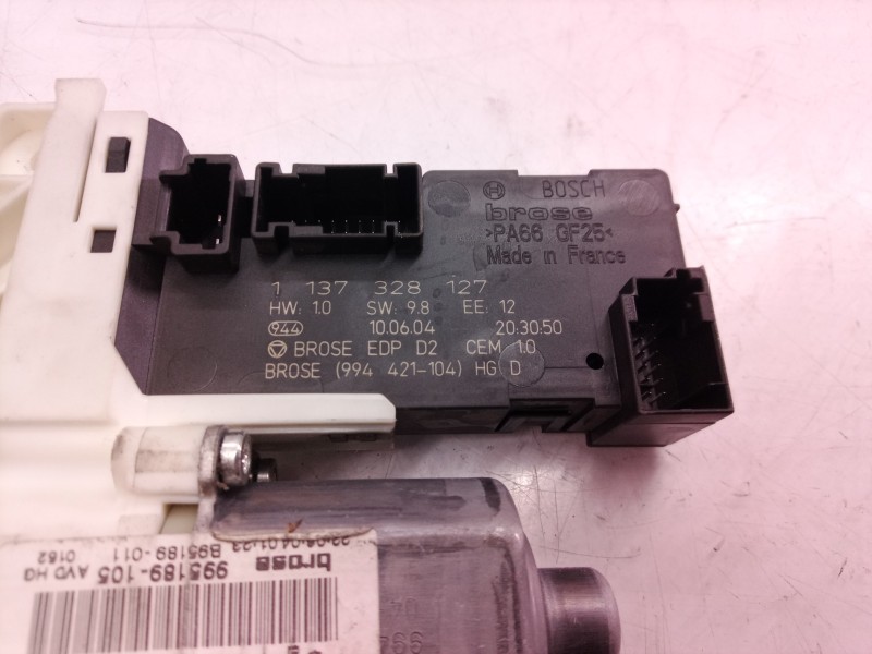 Recambio de motor elevalunas delantero derecho para volkswagen passat variant (315) cl referencia OEM IAM 0130822201 0130822201 