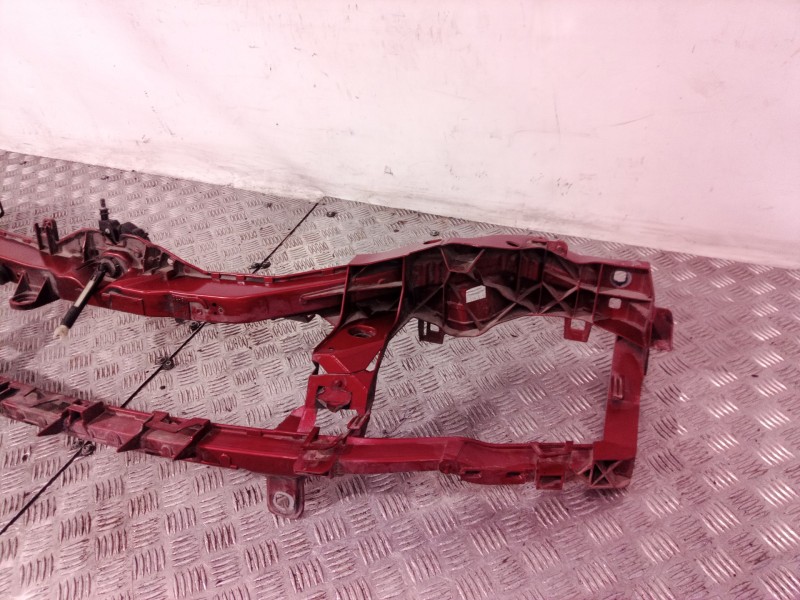 Recambio de panel frontal para ford focus berlina (cap) ambiente (d) referencia OEM IAM   