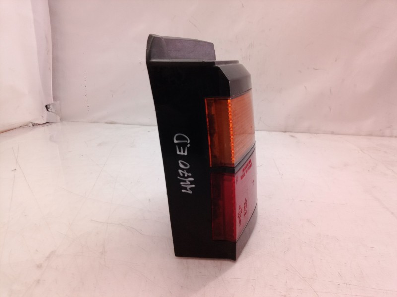 Recambio de piloto trasero derecho para volkswagen passat variant (315) cl referencia OEM IAM   