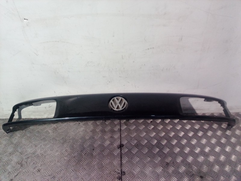 Recambio de rejilla delantera para volkswagen passat variant (315) cl referencia OEM IAM   