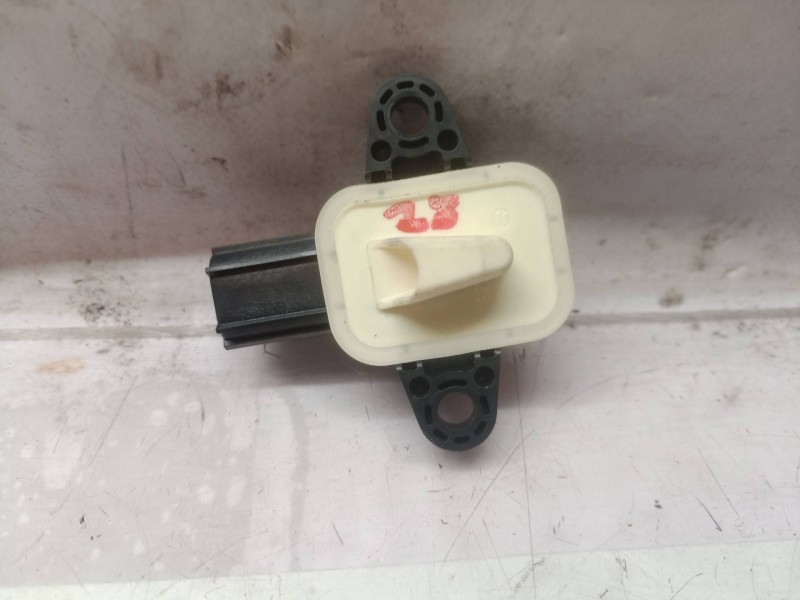 Recambio de sensor para volvo xc60 referencia OEM IAM 30798030 30798030 140805504