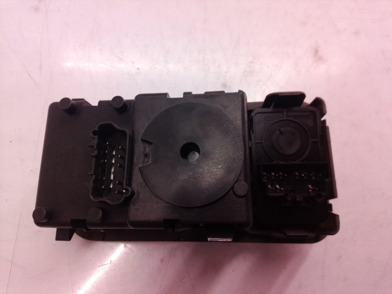 Recambio de mando luces para chrysler voyager (rg) 2.5 crd cat referencia OEM IAM 0YC311J8AE 0YC311J8 0YC311J8