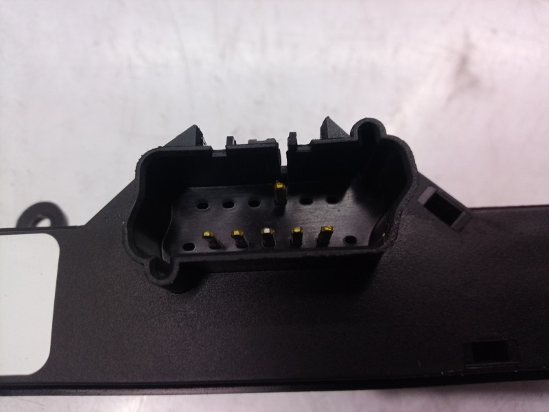 Recambio de warning para chrysler voyager (rg) 2.5 crd cat referencia OEM IAM 04685925AA 04685925 04685925