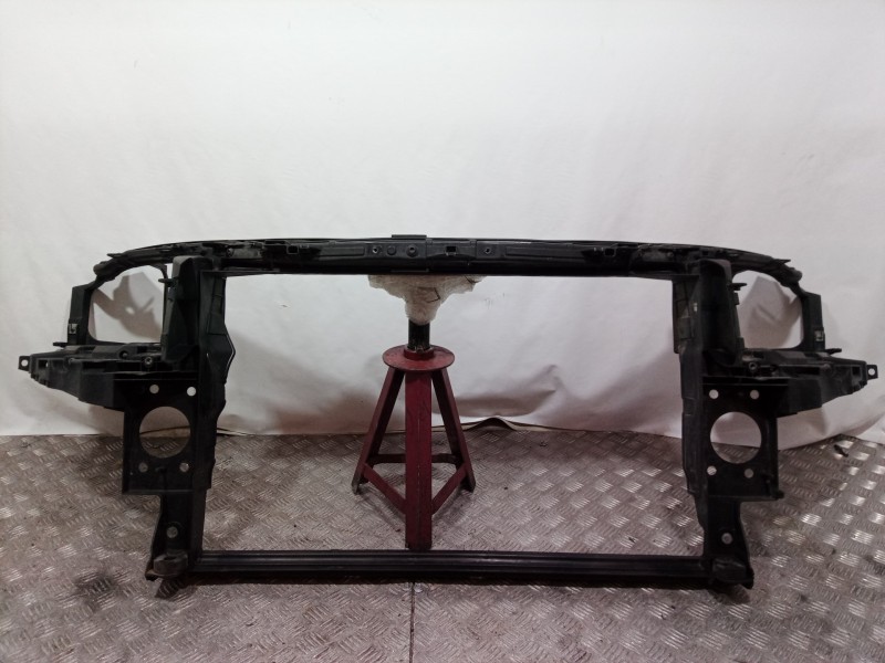 Recambio de panel frontal para audi a8 (4e2) referencia OEM IAM   