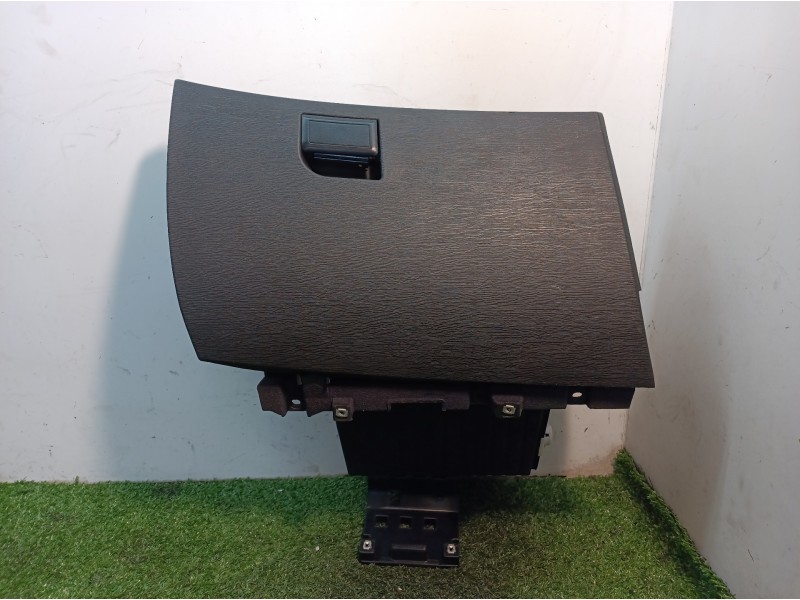 Recambio de guantera para mahindra xuv 500 xuv 500 fwd w6 referencia OEM IAM 0112AAW02670B 0112AAW02670B L0190635AA