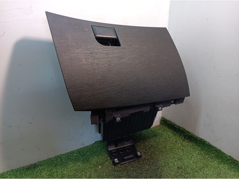 Recambio de guantera para mahindra xuv 500 xuv 500 fwd w6 referencia OEM IAM 0112AAW02670B 0112AAW02670B L0190635AA