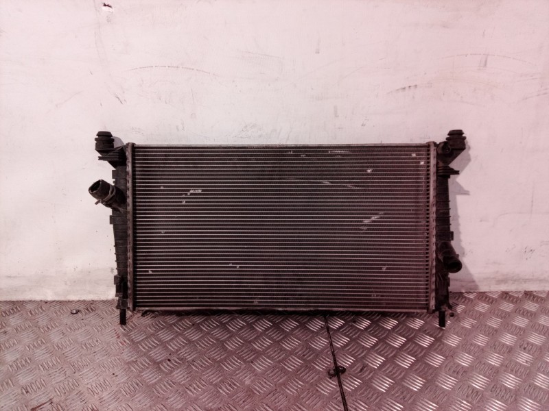 Recambio de radiador agua para ford focus berlina (cap) trend referencia OEM IAM 3M5H8005RK 3M5H8005 3M5H8005