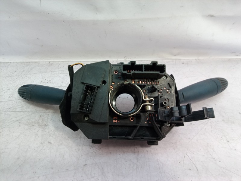 Recambio de mando multifuncion para fiat doblo cargo (223) 1.9 jtd sx furg. panorama referencia OEM IAM   