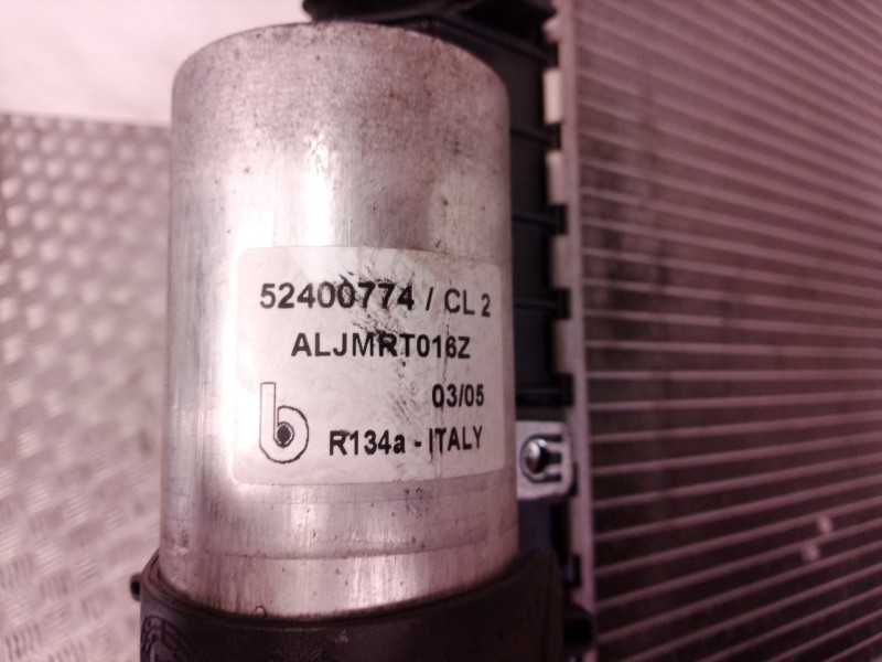 Recambio de condensador / radiador aire acondicionado para opel meriva enjoy referencia OEM IAM 52400774 52400774 52400774