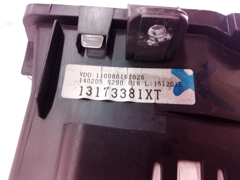 Recambio de cuadro instrumentos para opel meriva enjoy referencia OEM IAM 13173381XT 13173381 13173381