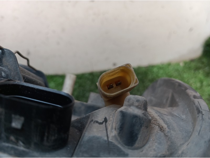 Recambio de faro derecho para seat ibiza (6k1) referencia OEM IAM   