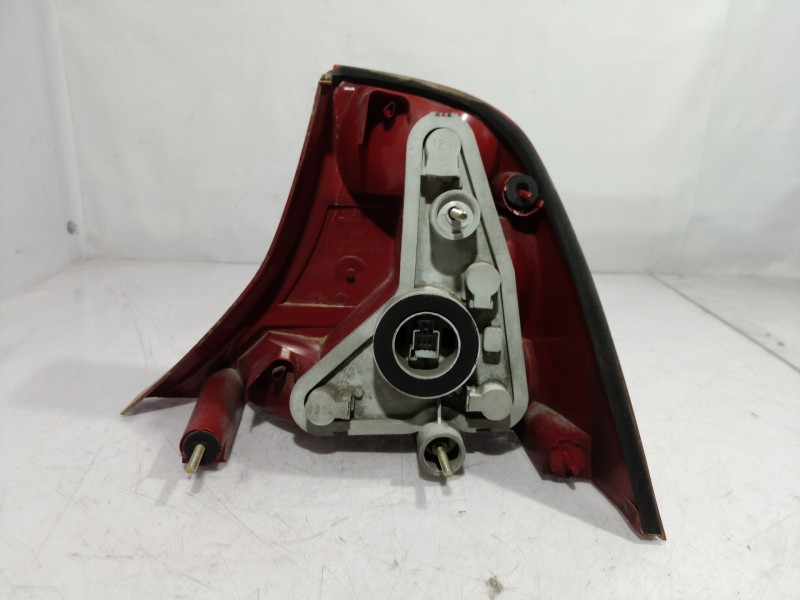 Recambio de piloto trasero izquierdo para ford focus berlina (cak) ambiente referencia OEM IAM CW170R4D00R CW170R4D00R CW170R4D0