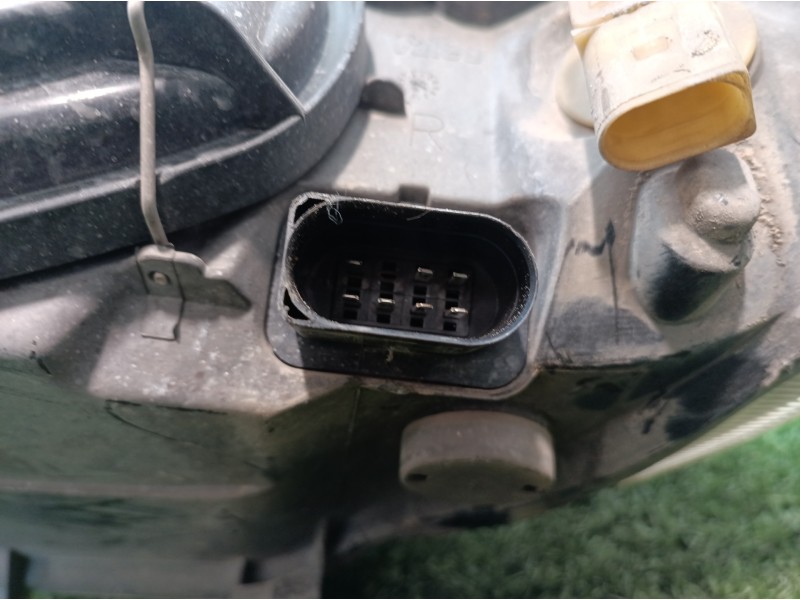 Recambio de faro derecho para seat ibiza (6k1) referencia OEM IAM   