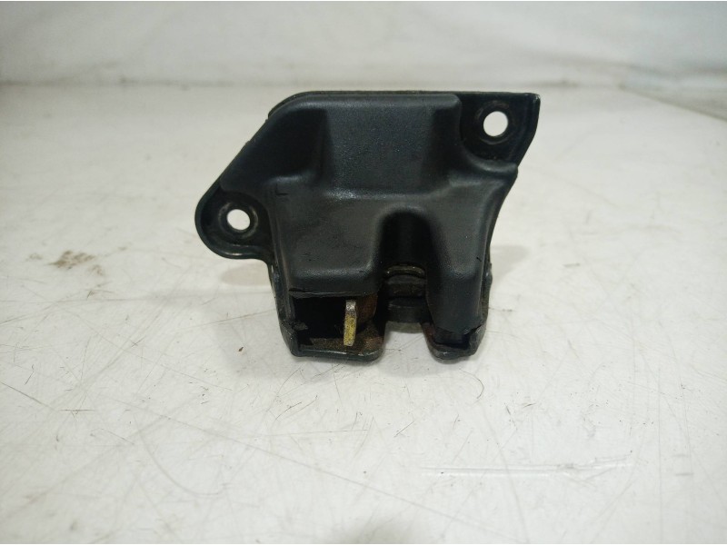 Recambio de cerradura maletero / porton para peugeot 205 berlina 1.8 d generation referencia OEM IAM   