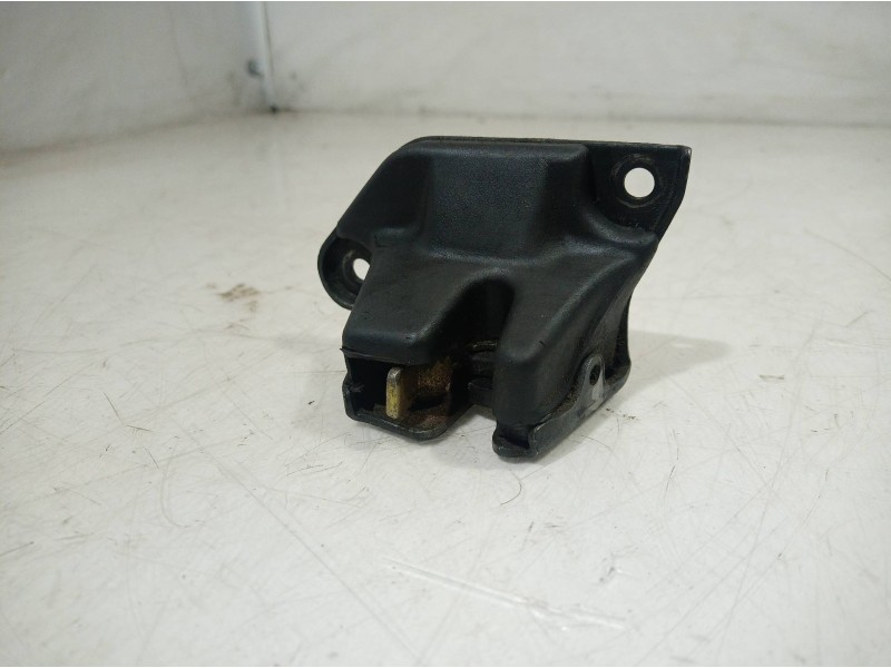 Recambio de cerradura maletero / porton para peugeot 205 berlina 1.8 d generation referencia OEM IAM   