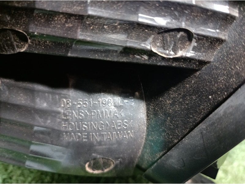 Recambio de piloto trasero izquierdo para renault scenic ii referencia OEM IAM 085511937LB 085511937LB 085511937LB