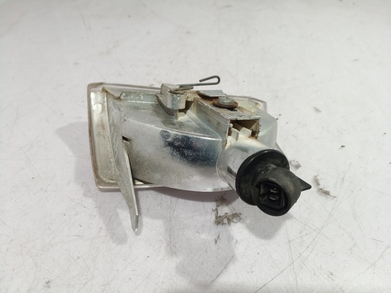 Recambio de piloto delantero derecho para peugeot 205 berlina 1.8 d generation referencia OEM IAM 14540562 14540562 14540562