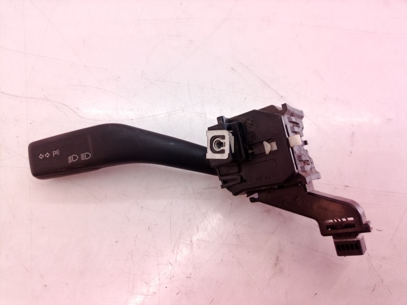 Recambio de mando intermitentes para seat leon (1p1) reference referencia OEM IAM ANP80H012B ANP80H012 ANP80H012