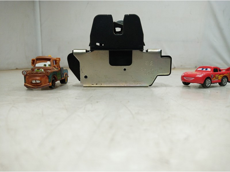 Recambio de cerradura maletero / porton para peugeot 5008 active referencia OEM IAM 9151487499H 9151487499H 9151487499
