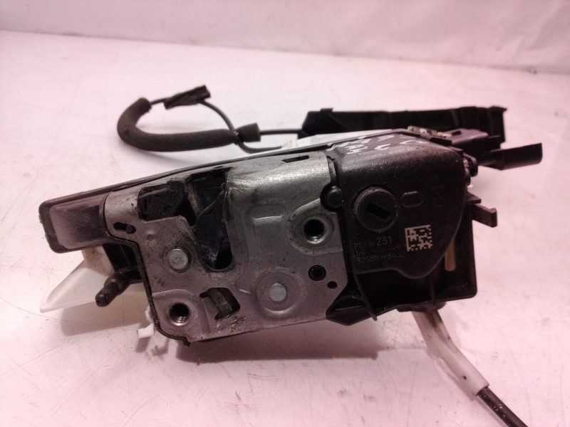 Recambio de cerradura puerta delantera izquierda para peugeot 5008 active referencia OEM IAM   