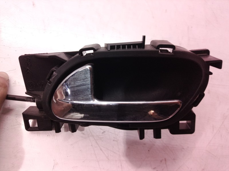 Recambio de cerradura puerta delantera izquierda para peugeot 5008 active referencia OEM IAM   