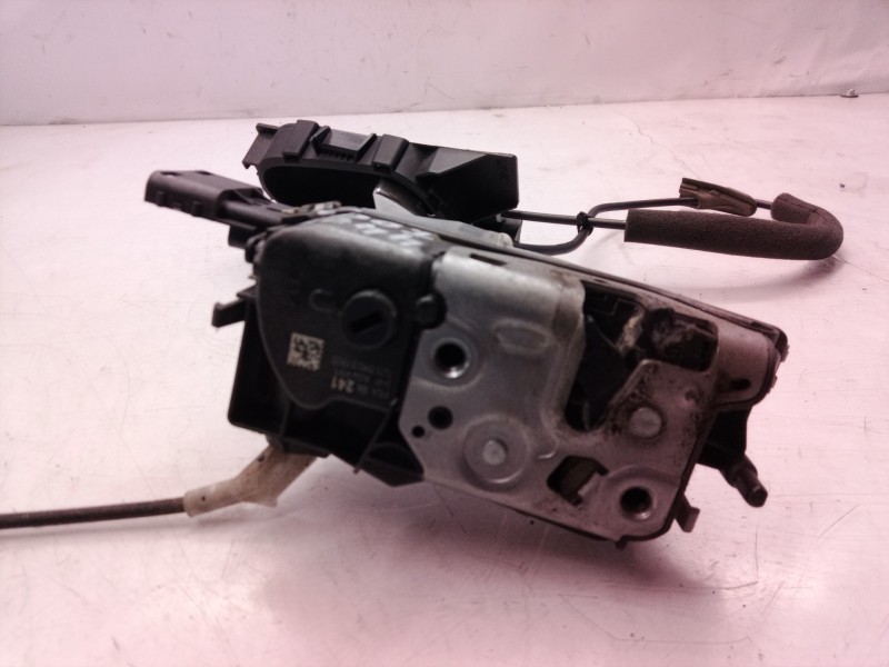 Recambio de cerradura puerta trasera derecha para peugeot 5008 active referencia OEM IAM A048069 A048069 A048069