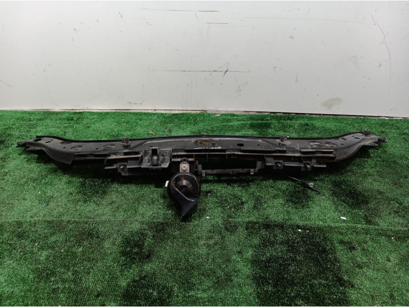 Recambio de travesaño superior para renault megane ii coupe/cabrio authentique referencia OEM IAM   