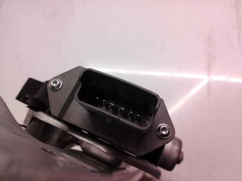 Recambio de elevalunas trasero derecho para peugeot 5008 active referencia OEM IAM 9682808680 9682808680 912028108