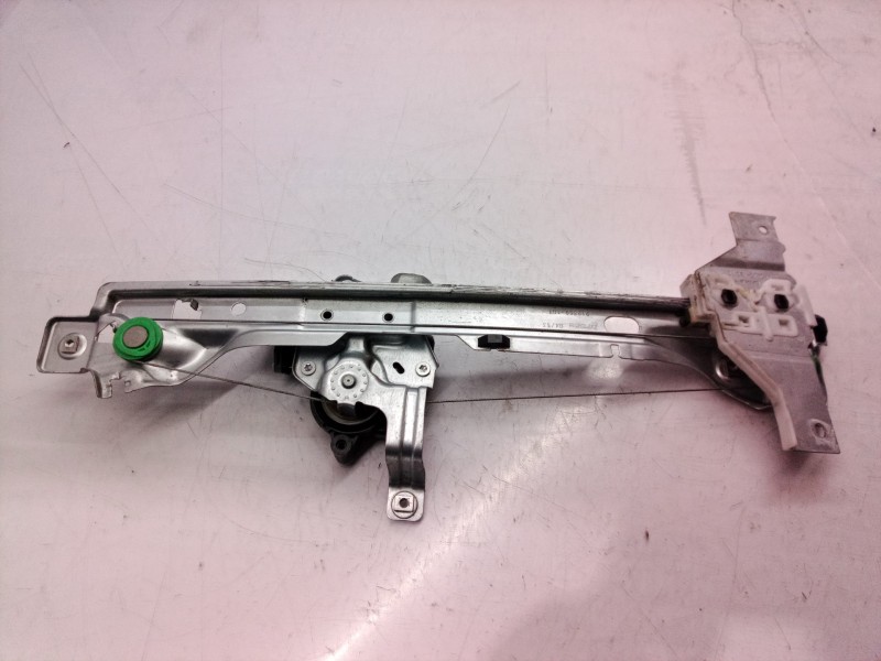 Recambio de elevalunas trasero derecho para peugeot 5008 active referencia OEM IAM 9682808680 9682808680 912028108