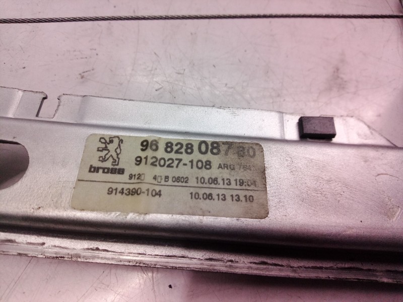 Recambio de elevalunas trasero izquierdo para peugeot 5008 active referencia OEM IAM 9682808780 9682808780 912027108