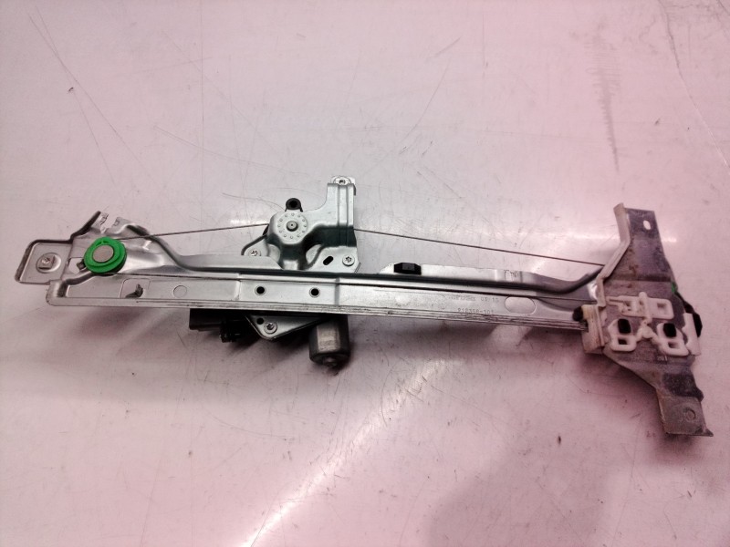 Recambio de elevalunas trasero izquierdo para peugeot 5008 active referencia OEM IAM 9682808780 9682808780 912027108