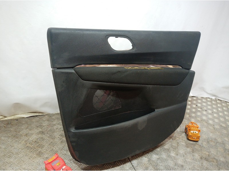 Recambio de guarnecido puerta delantera derecha para peugeot 5008 active referencia OEM IAM 98004757ZE 98004757ZE 98004757