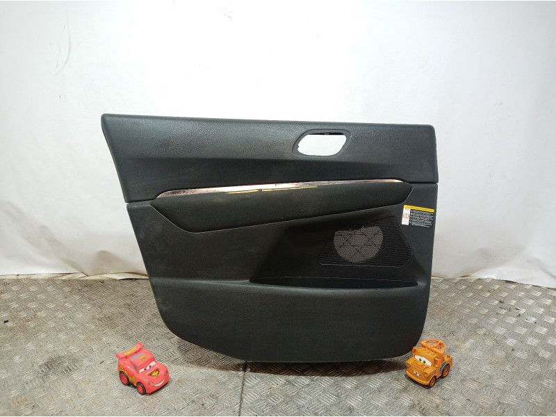 Recambio de guarnecido puerta delantera izquierda para peugeot 5008 active referencia OEM IAM 98004809ZE 98004809ZE 98004809