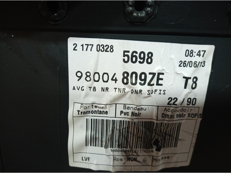 Recambio de guarnecido puerta delantera izquierda para peugeot 5008 active referencia OEM IAM 98004809ZE 98004809ZE 98004809