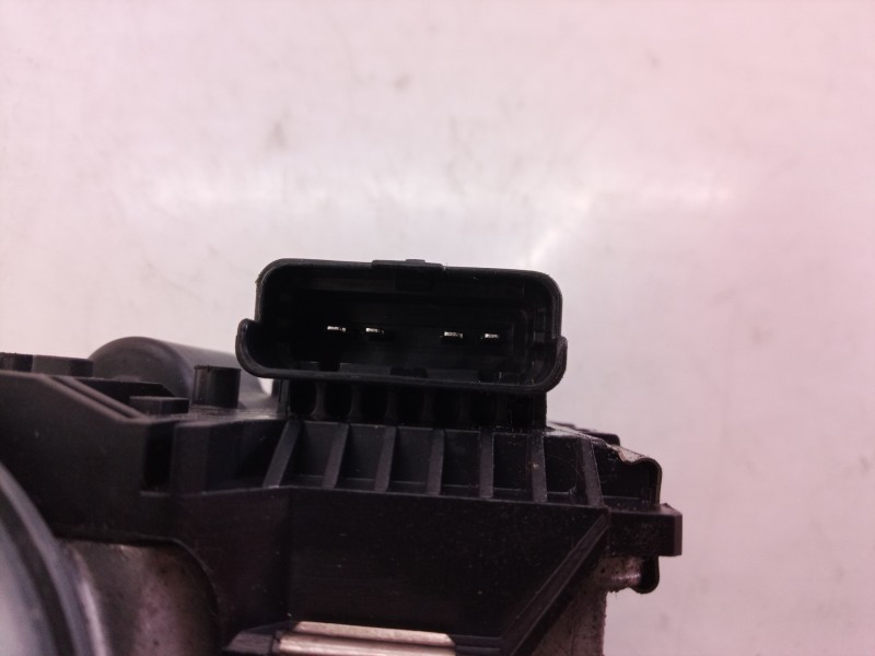 Recambio de motor limpia delantero para peugeot 5008 active referencia OEM IAM 3397021288 3397021288 9671062180