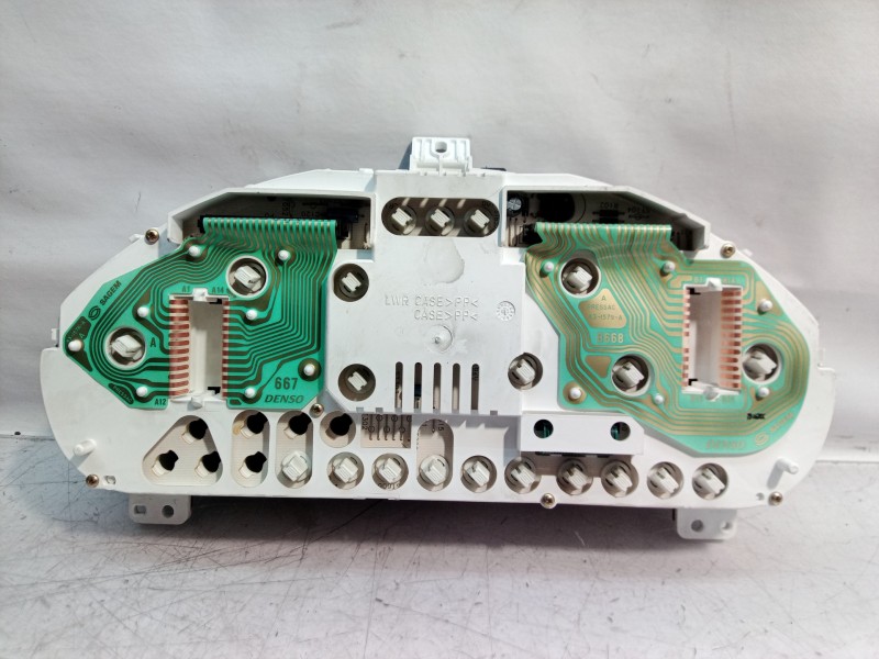 Recambio de cuadro instrumentos para mitsubishi space star (dg0) 1600 referencia OEM IAM 216755207 216755207 216755207