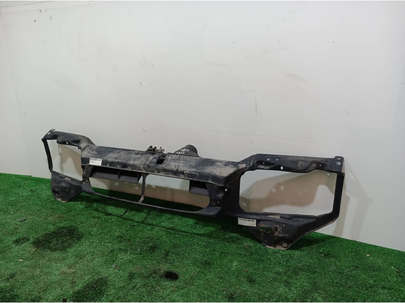 Recambio de panel frontal para lancia phedra (180) 3.0 v6 24v emblema cae referencia OEM IAM   
