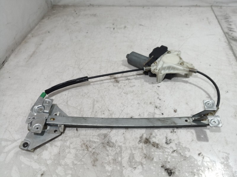 Recambio de elevalunas trasero izquierdo para mitsubishi space star (dg0) 1600 referencia OEM IAM   