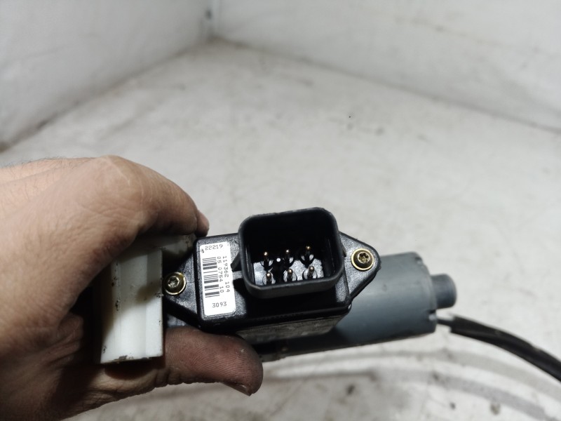 Recambio de elevalunas trasero izquierdo para mitsubishi space star (dg0) 1600 referencia OEM IAM   