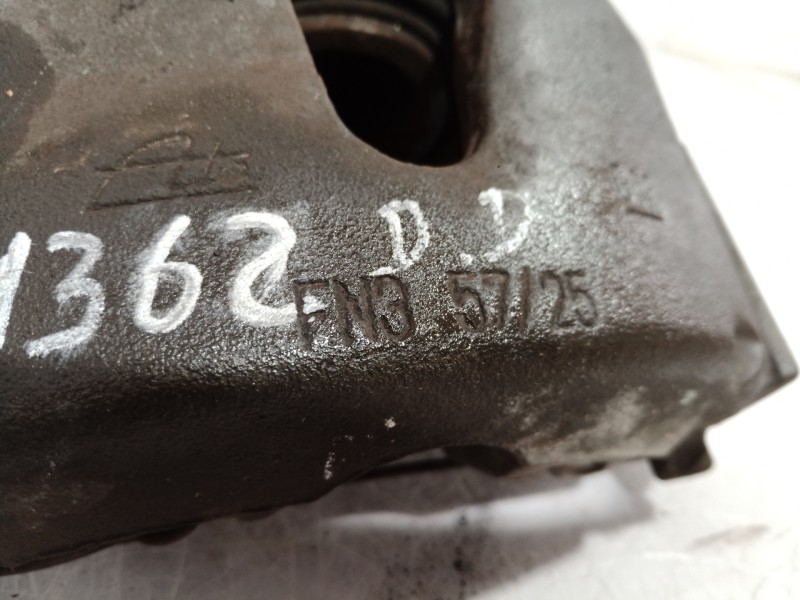 Recambio de pinza freno delantera derecha para opel astra g caravan elegance referencia OEM IAM FN35725 FN35725 FN35725