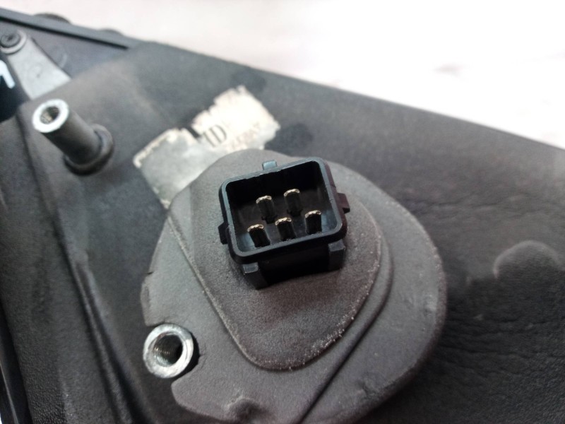 Recambio de retrovisor izquierdo para ford mondeo berlina/familiar (fd) clx berlina referencia OEM IAM 1054537  